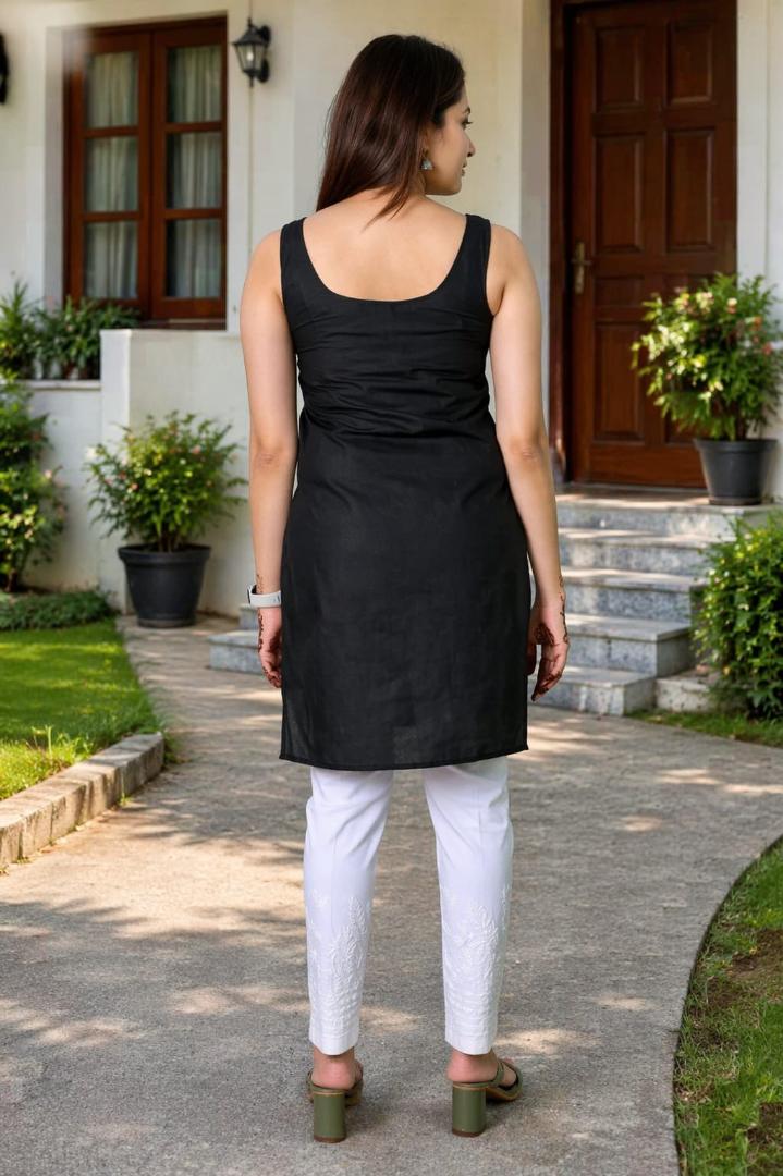 MUSTAKIN CREATION Cotton kurti. febrik leon cotton (Pack of 1) only kurti (Black)